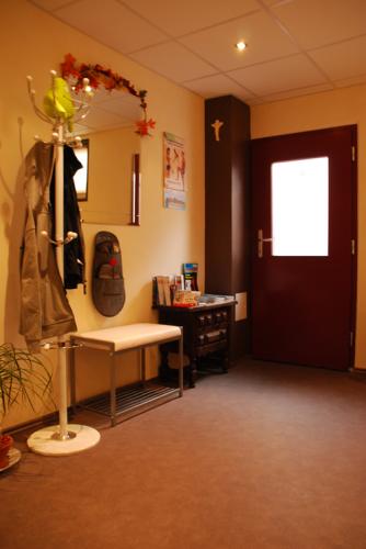 Eingangsbereich der Physiotherapie und Wellnesspraxis in Parsberg